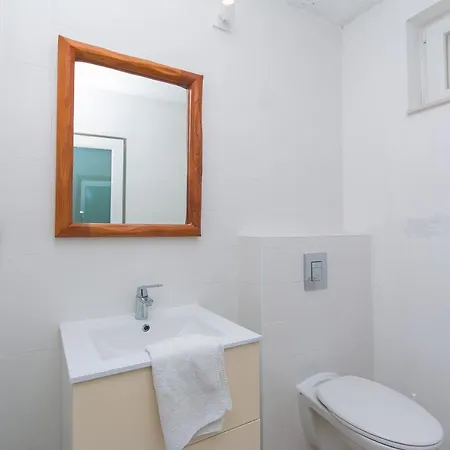 Apartament With Parking Space Brela, Makarska - 16596