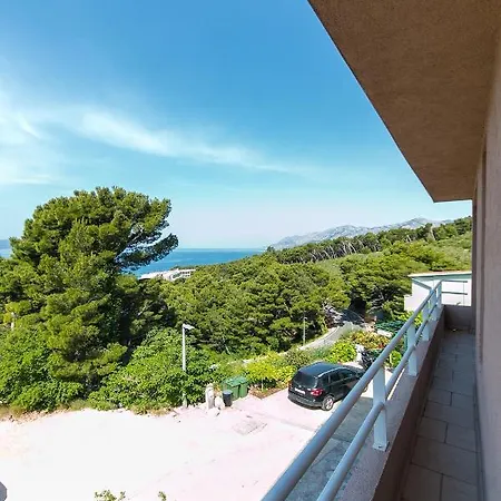 With A Parking Space Brela, Makarska - 16596 Apartment Brela