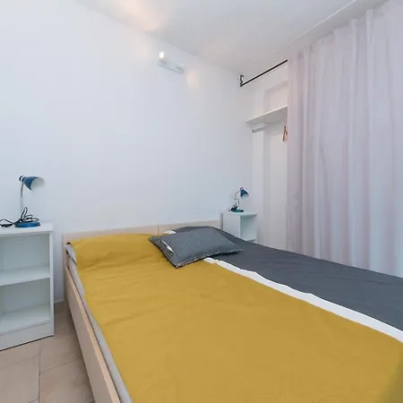 Apartament With Parking Space Brela, Makarska - 16596